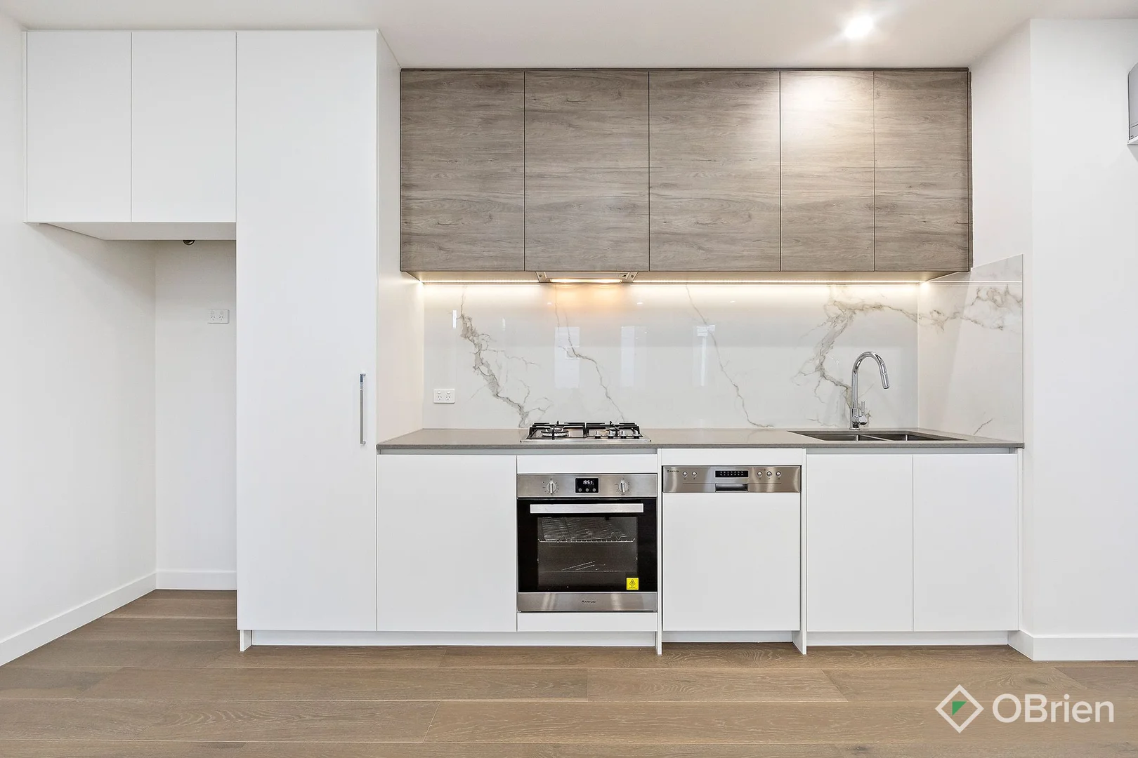 Additional image 2 of 2/23 Clarendon Parade, West Footscray VIC 3012