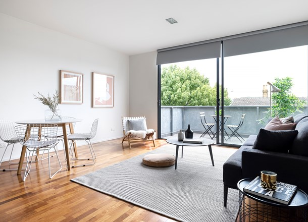 15/22 Saxon Street, Brunswick VIC 3056