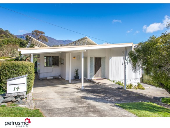 14 Dale Crescent, Mount Stuart TAS 7000