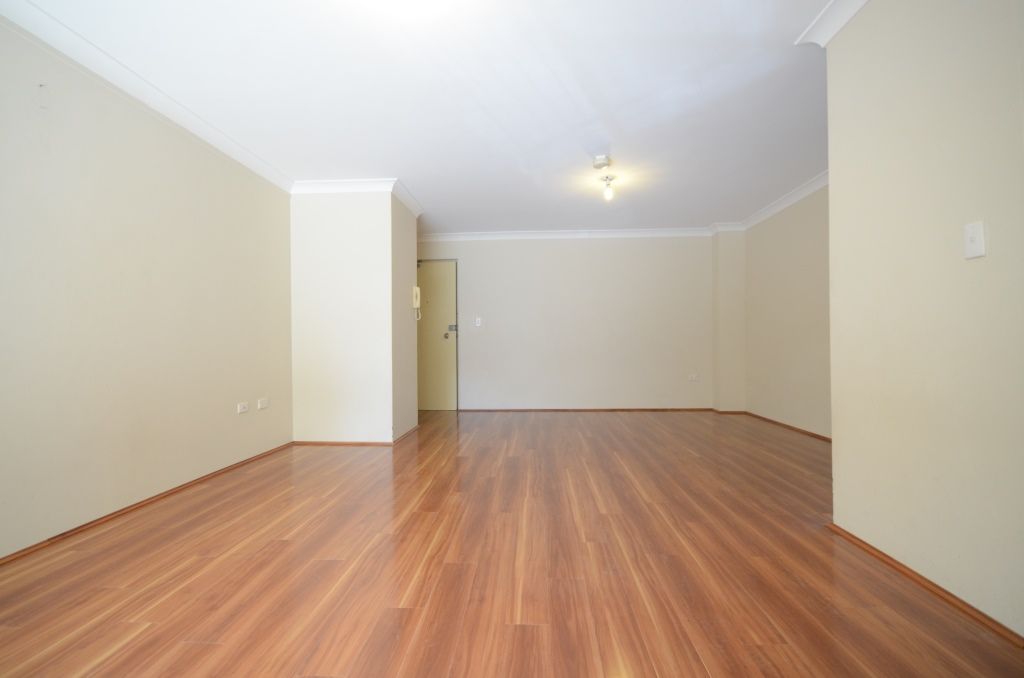 19/48-52 Hassall Street, Westmead NSW 2145, Image 2