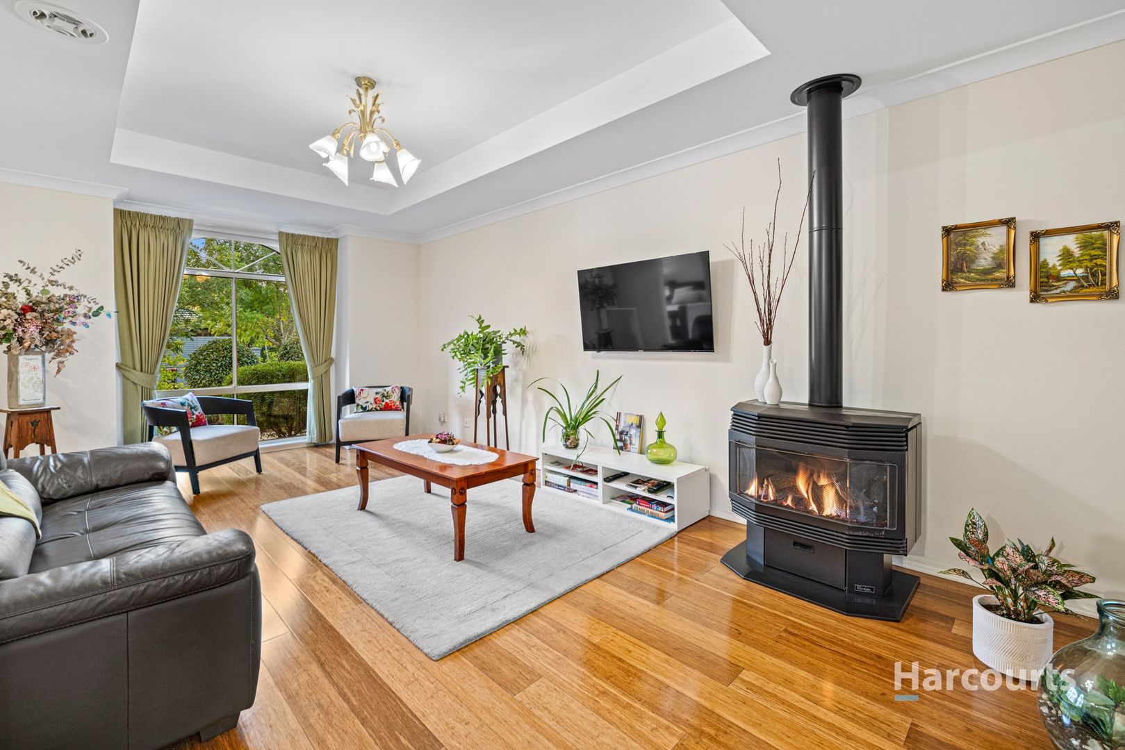 23 Waranga Way, Taylors Hill VIC 3037, Image 2