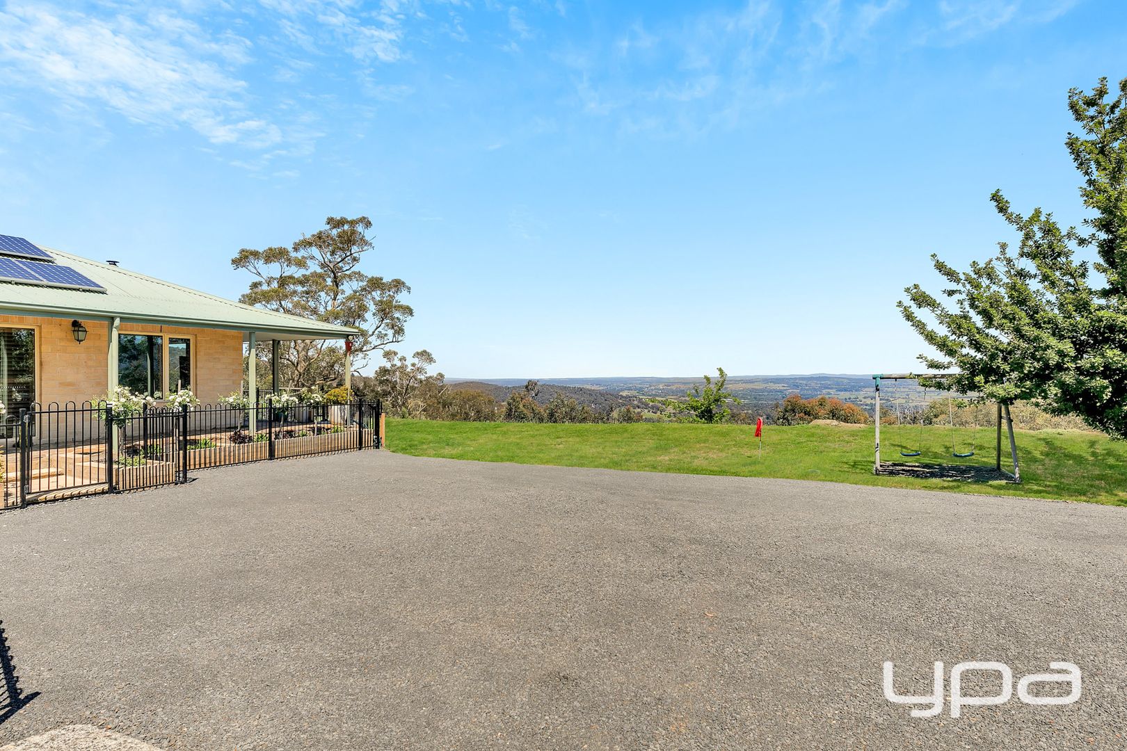 150 Hawkes Rd, Humevale VIC 3757, Image 2