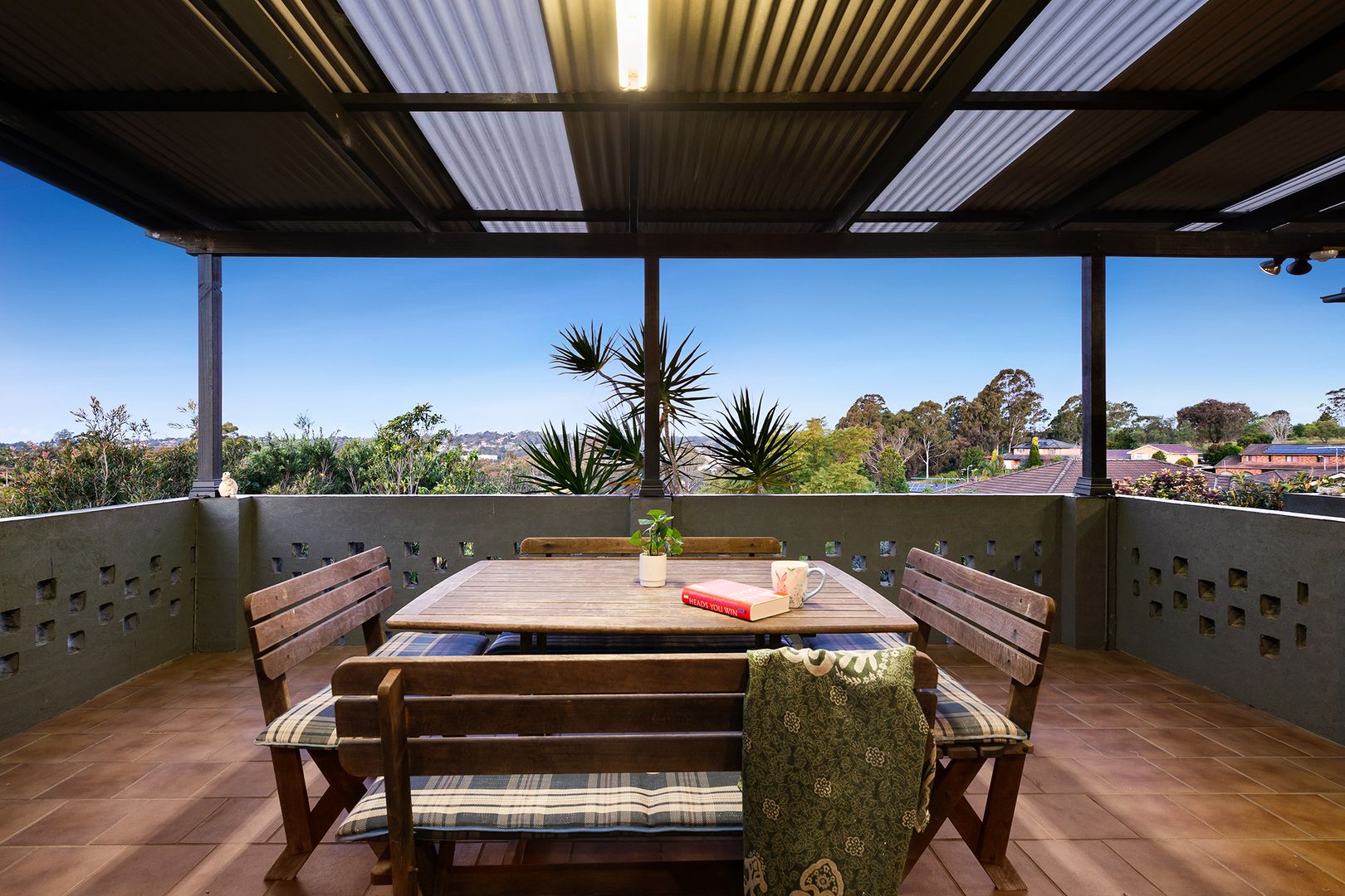 11 Barrenjoey Close, Woodbine NSW 2560, Image 2