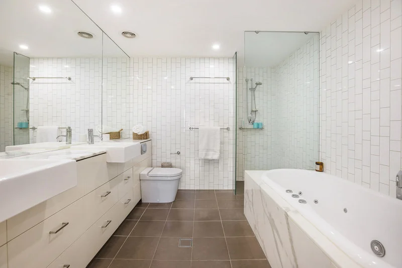 Additional image 10 of 1032/2-14 The Esplanade, Burleigh Heads QLD 4220