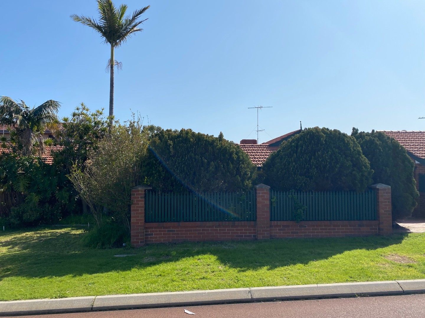 3 bedrooms Villa in 1/139 North Beach Drive OSBORNE PARK WA, 6017