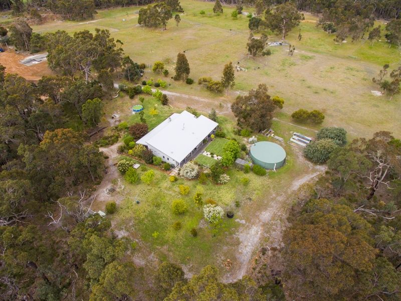 90 Chilvers Place, Boallia WA 6280, Image 2