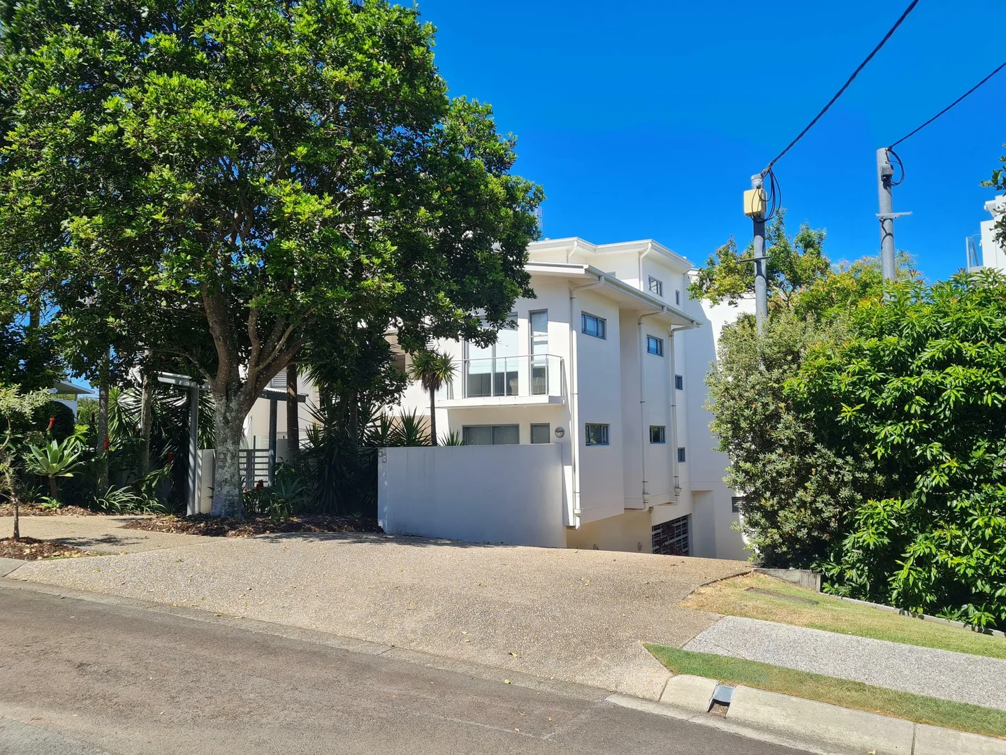 Additional image 10 of Unit 2/53 Elanda St, Sunshine Beach QLD 4567
