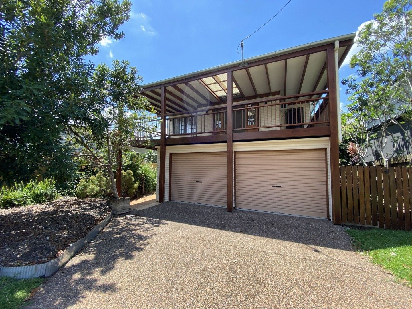 4 bedrooms House in 5 Douglas Street SHERWOOD QLD, 4075