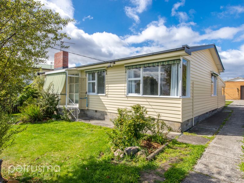 11 Maroni Road, Berriedale TAS 7011