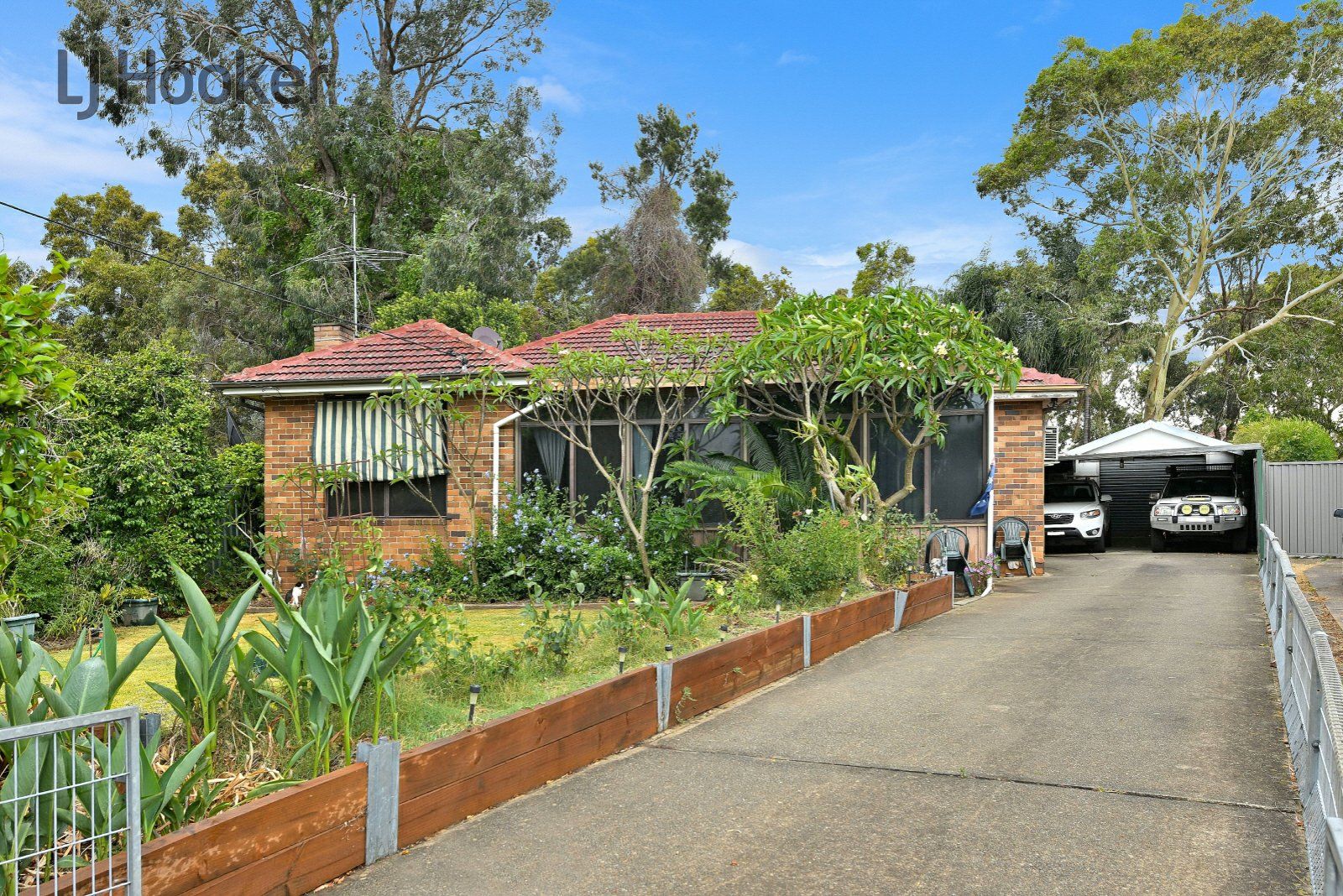 100 Lowana Street, Villawood Property History & Address Research Domain