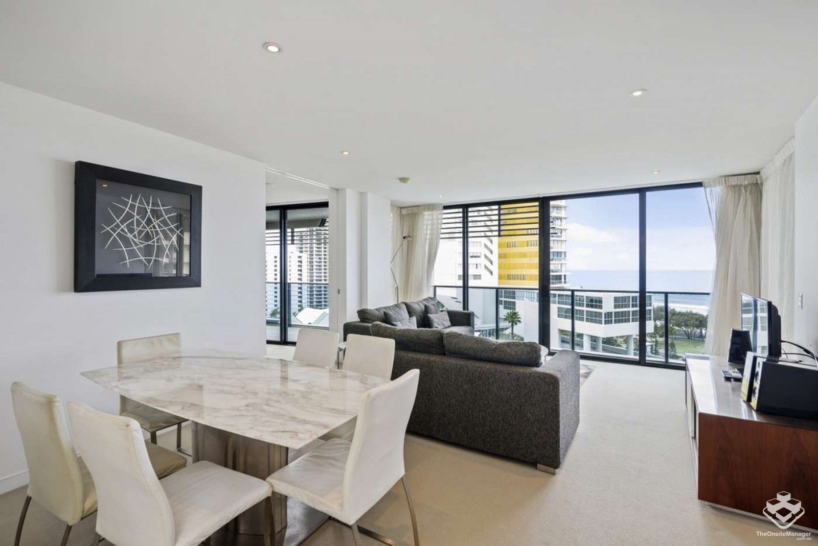 Apartment / Unit / Flat in ID:21155360/1 Oracle Boulevard, BROADBEACH QLD, 4218