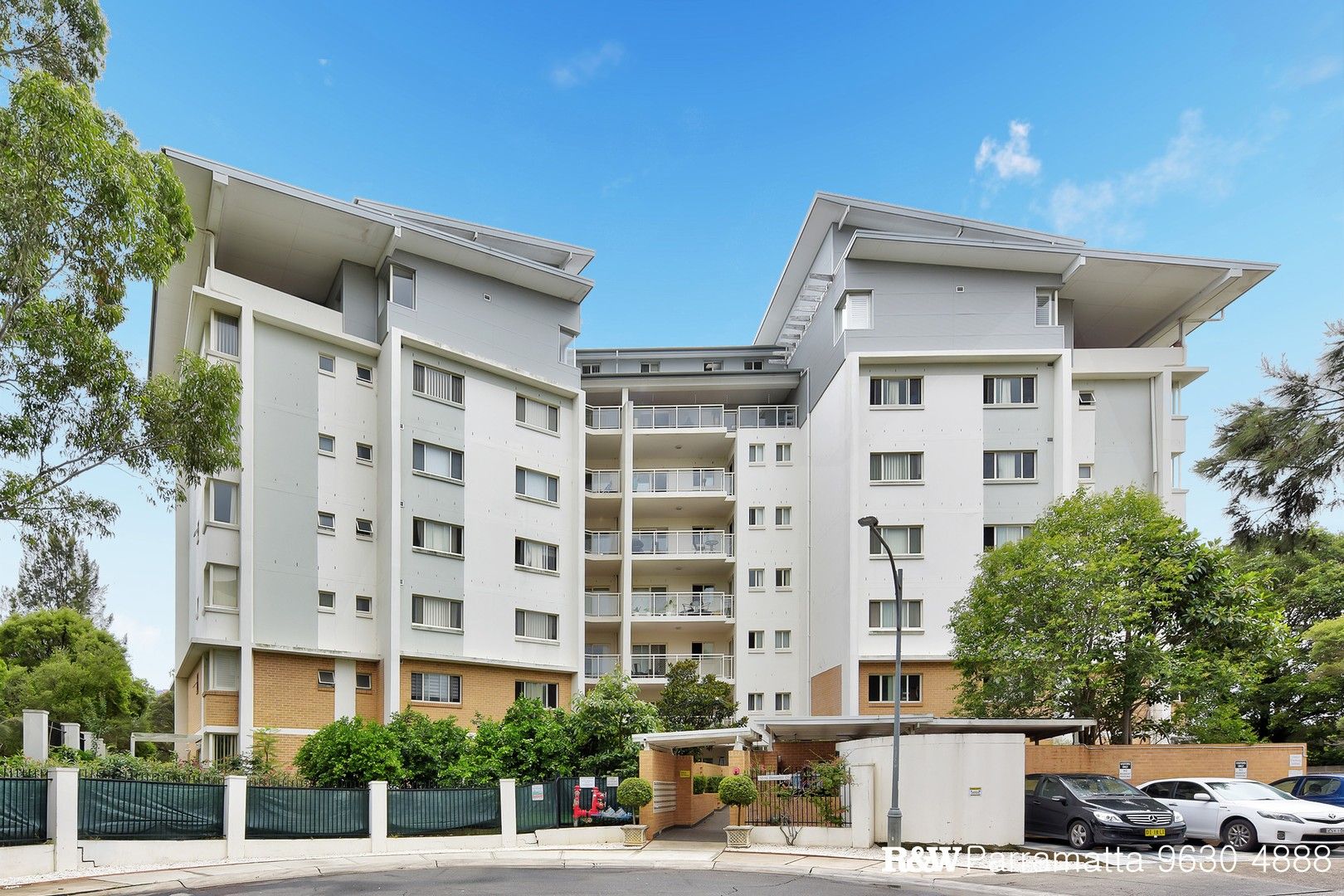 2 12 14 Benedict Court Holroyd