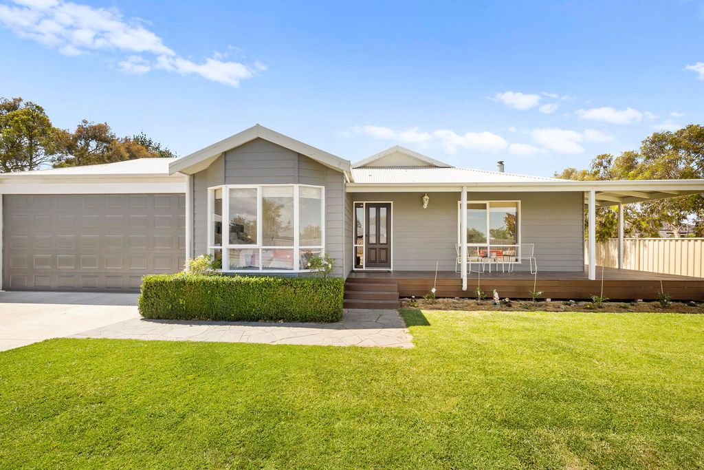 26 Hogan Road, Ballan VIC 3342, Image 0