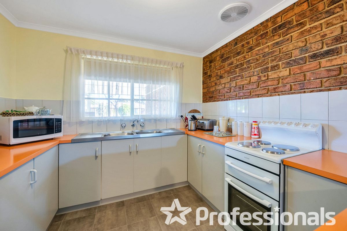 2/32 Iveleary Avenue, Salisbury East SA 5109, Image 1