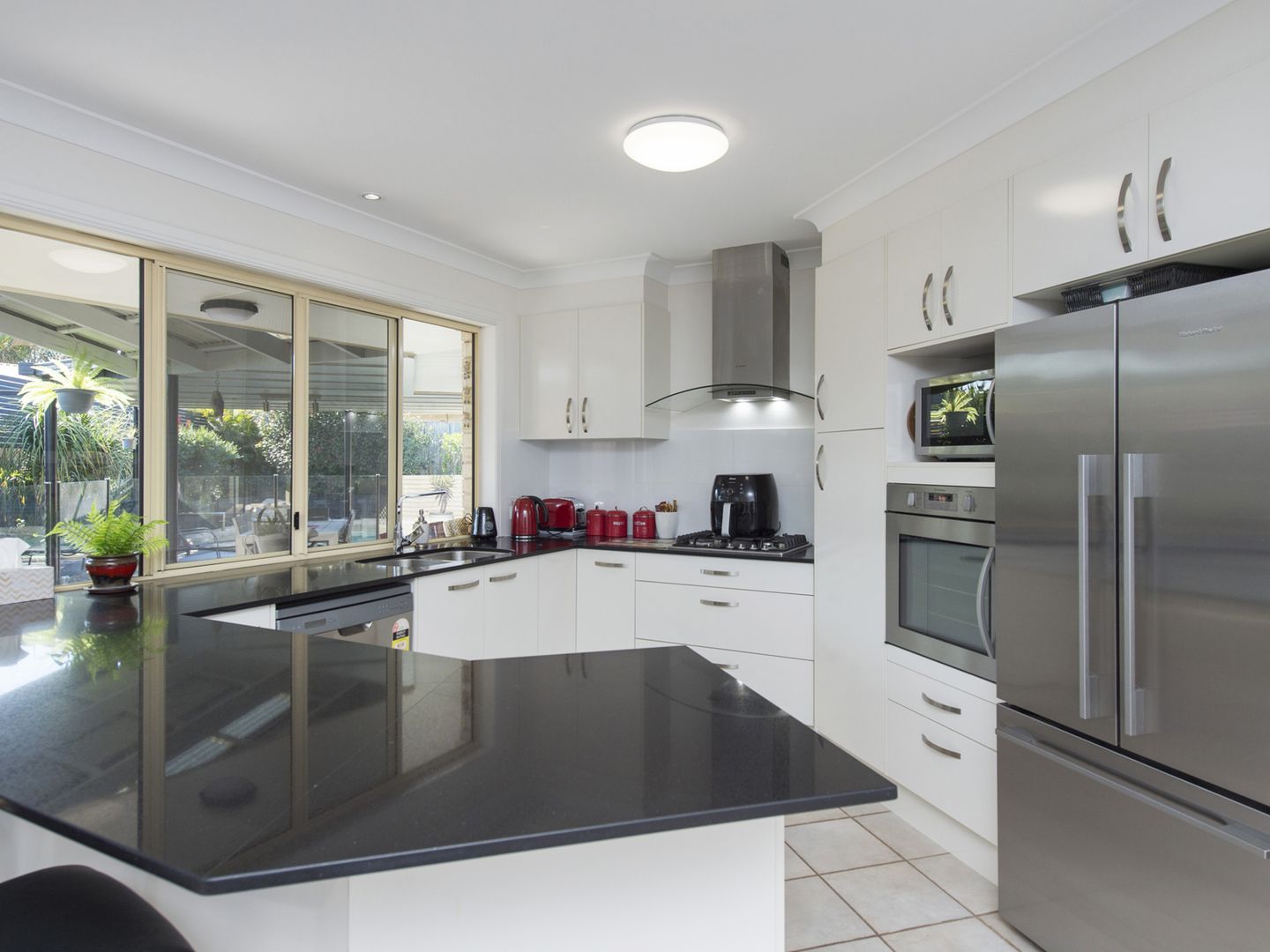 11 Peachtree Court, Parkwood QLD 4214, Image 1