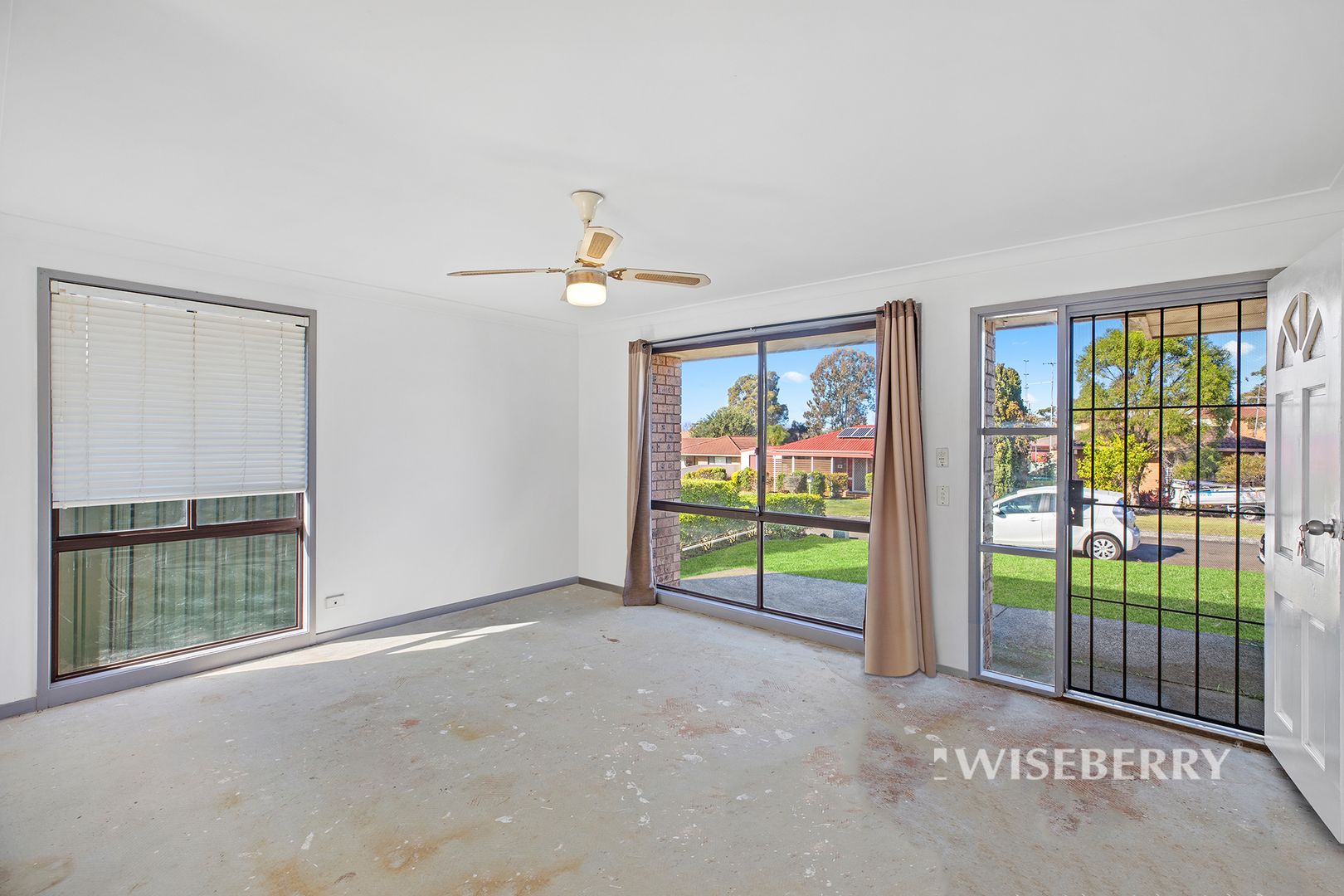 4 Jane Close, Lake Haven NSW 2263, Image 2