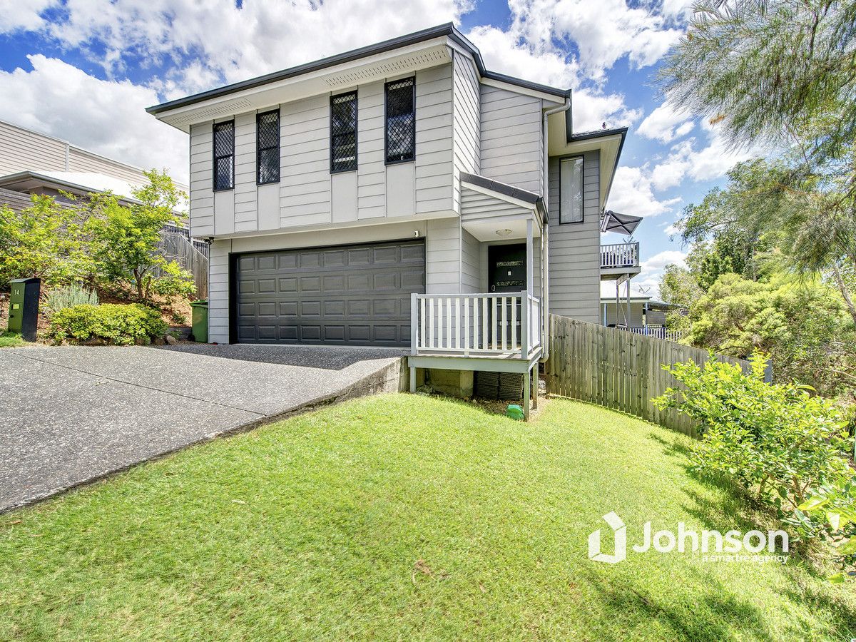 4 bedrooms House in 14 Pinnacle Close SPRINGFIELD LAKES QLD, 4300