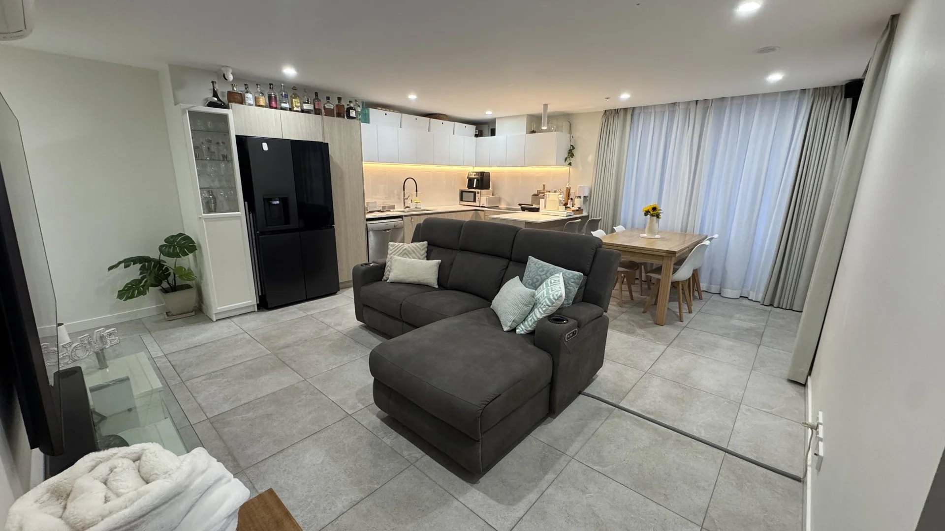 Additional image 2 of 608/21-25 Carl Street, Woolloongabba QLD 4102