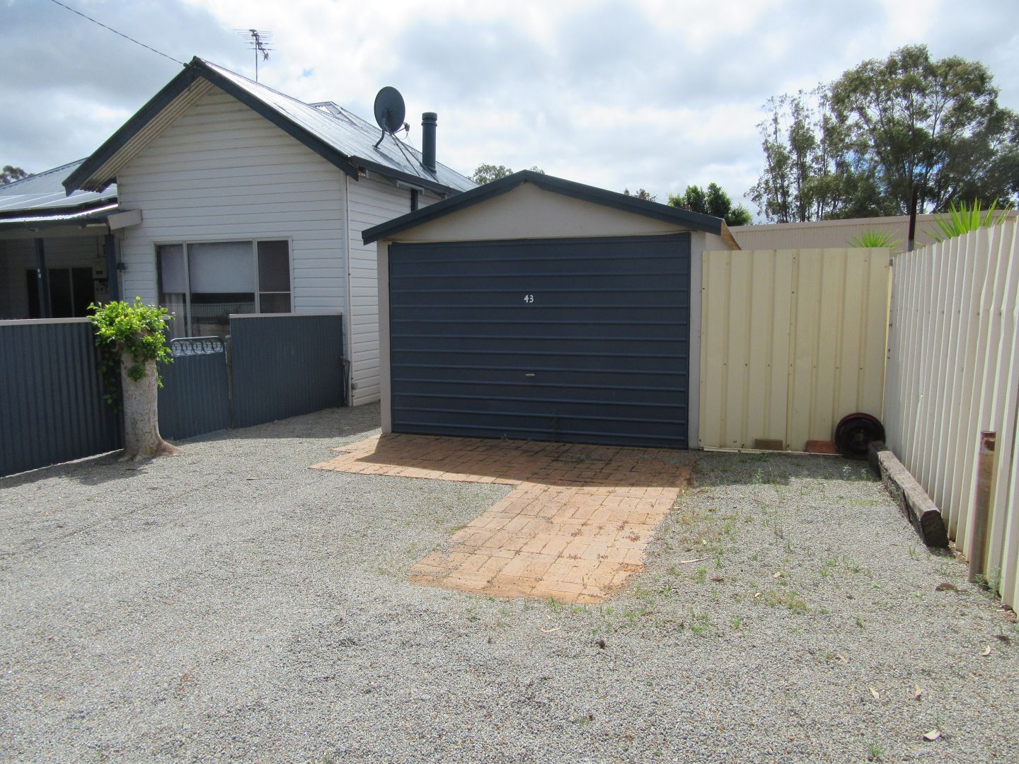 43 Slaughter Street, Three Springs WA 6519, Image 2