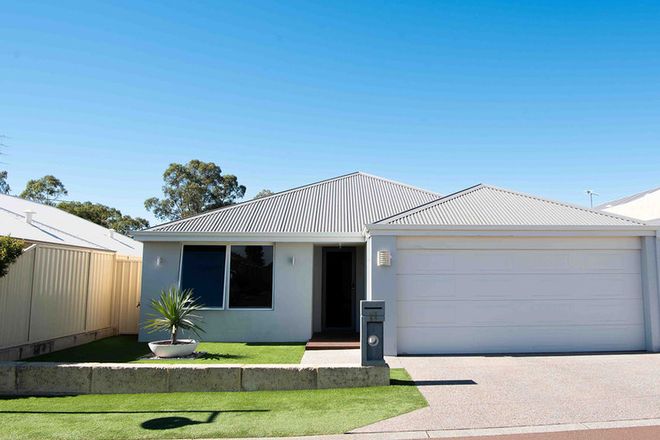 Picture of 11 Coppin Place, AUSTRALIND WA 6233
