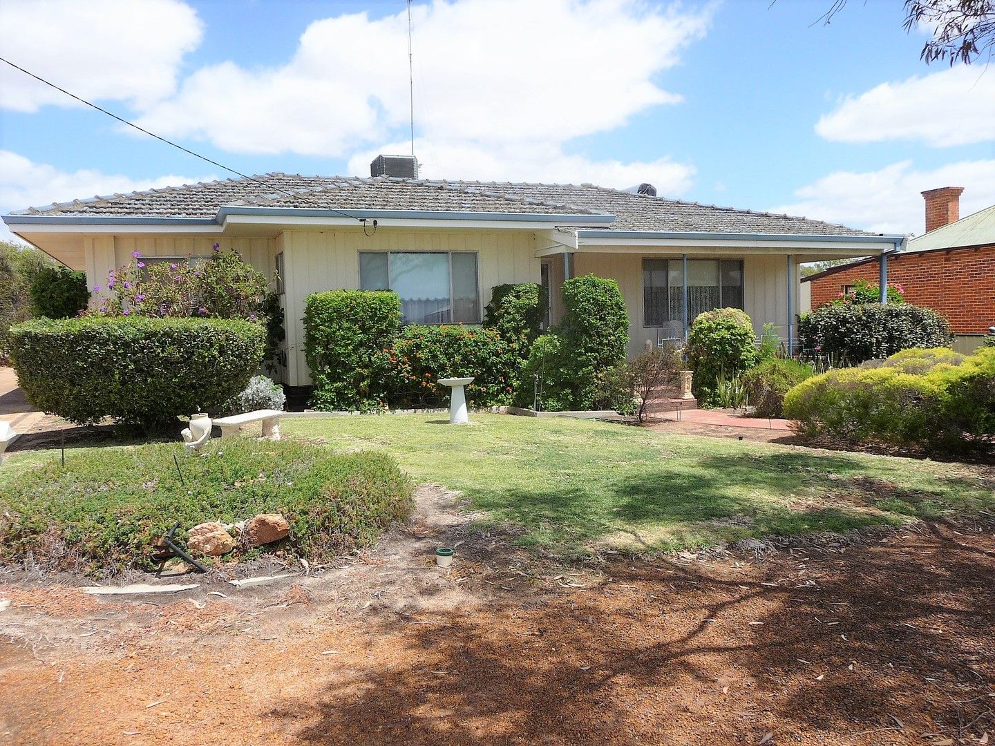 3 bedrooms House in 29 Dawson Street BEVERLEY WA, 6304