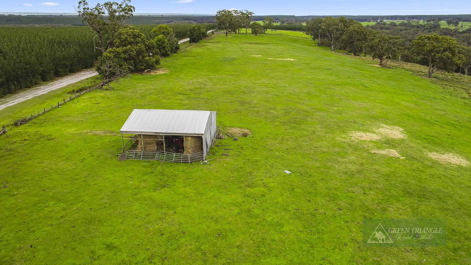 1 & 2 CastertonDartmoor Road, Dartmoor VIC 3304 House for Sale