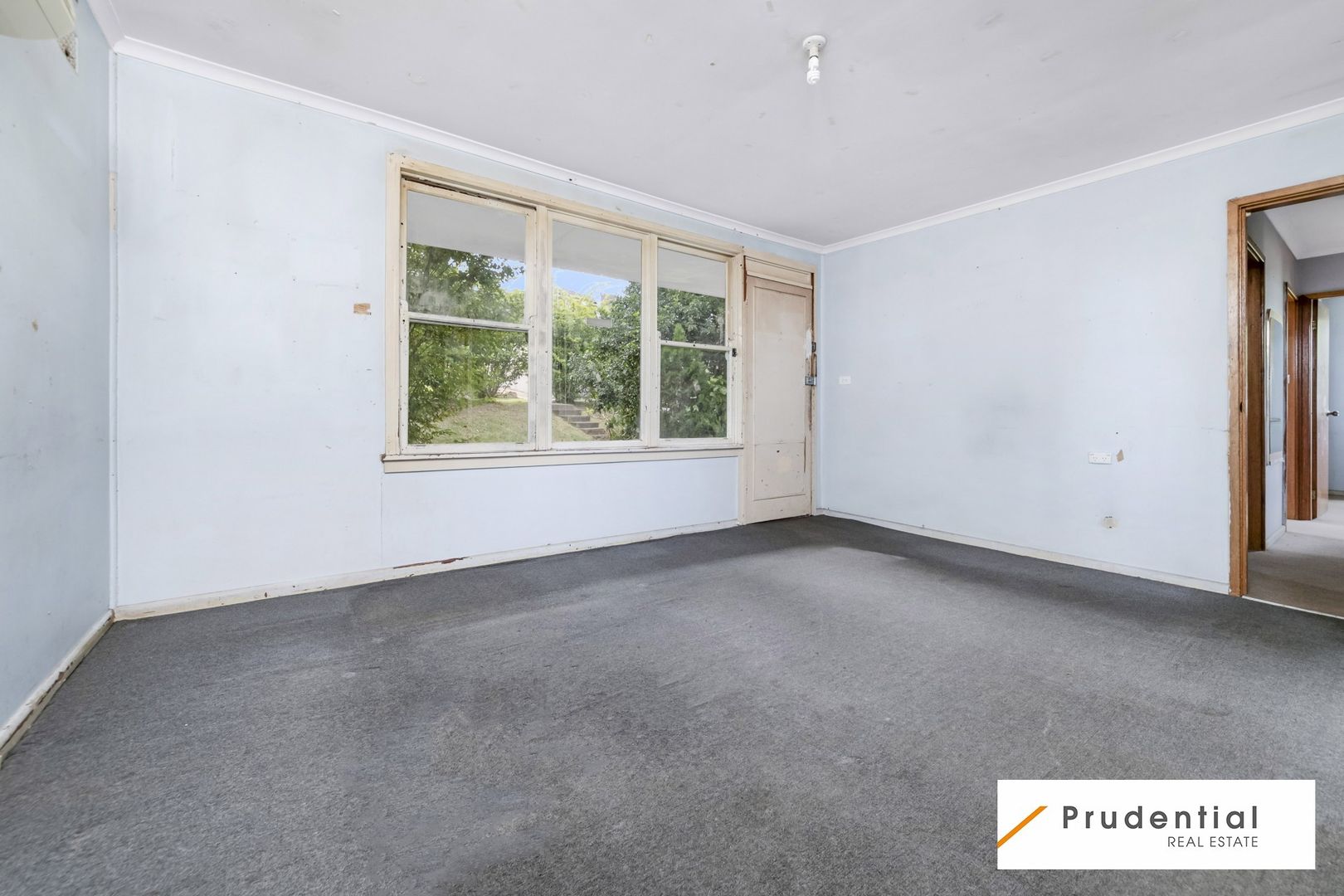 6 Pylara Place, Busby NSW 2168, Image 1