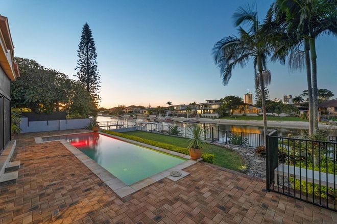 Picture of 49 Markeri Street, MERMAID WATERS QLD 4218