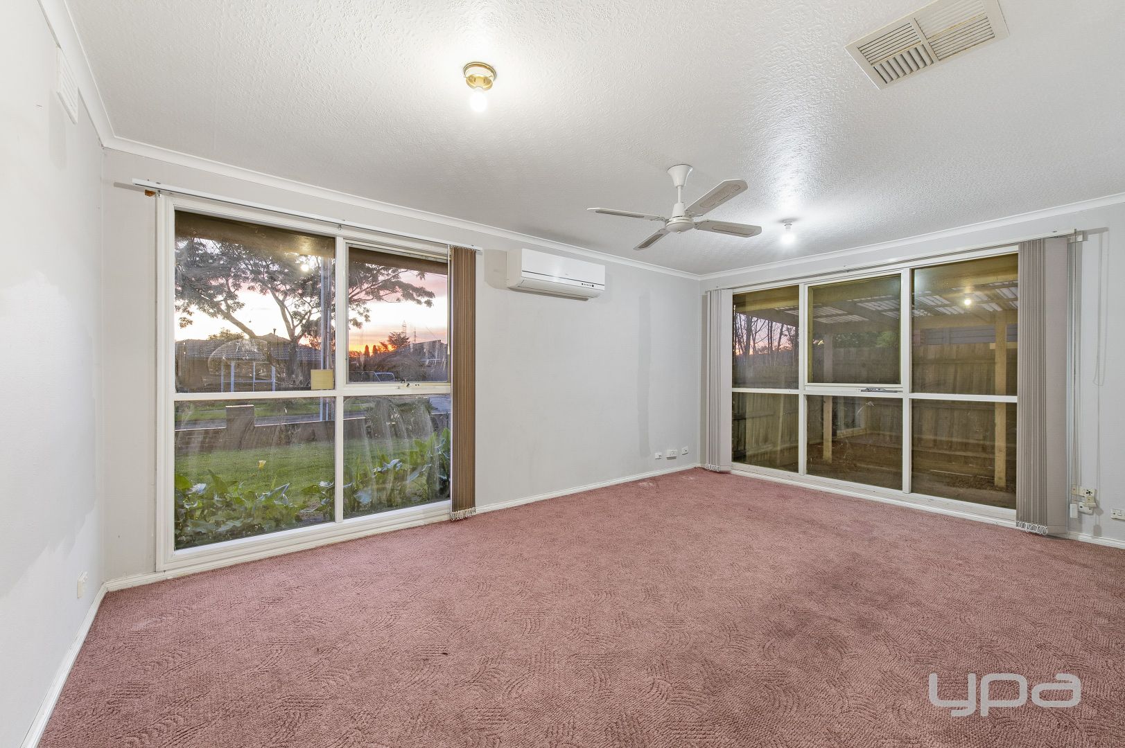 10 Ferris Avenue, Deer Park VIC 3023, Image 1