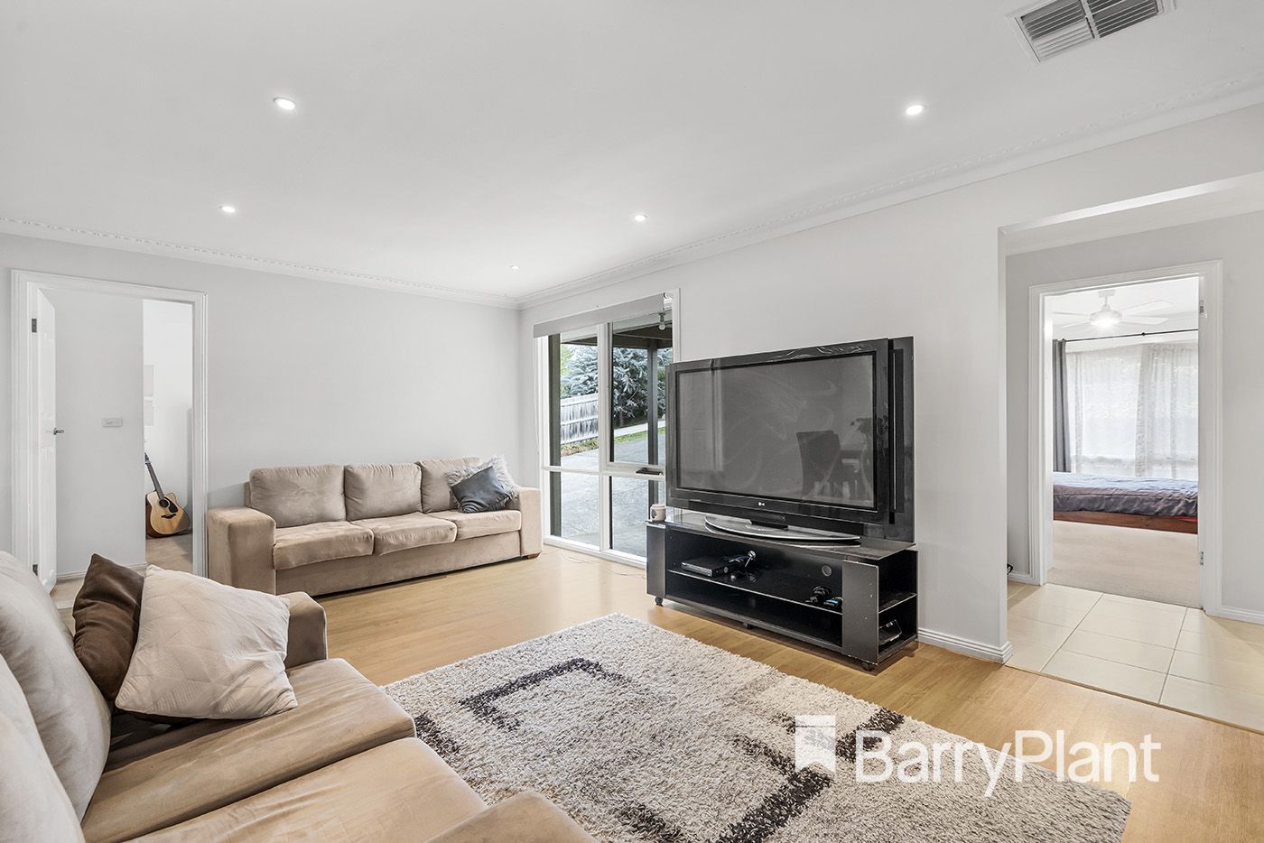 38 Winnetka Drive, Lilydale VIC 3140, Image 2