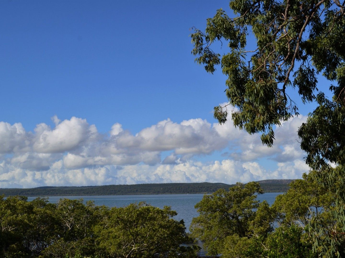 21 Blue Bay Crescent, Macleay Island QLD 4184, Image 0