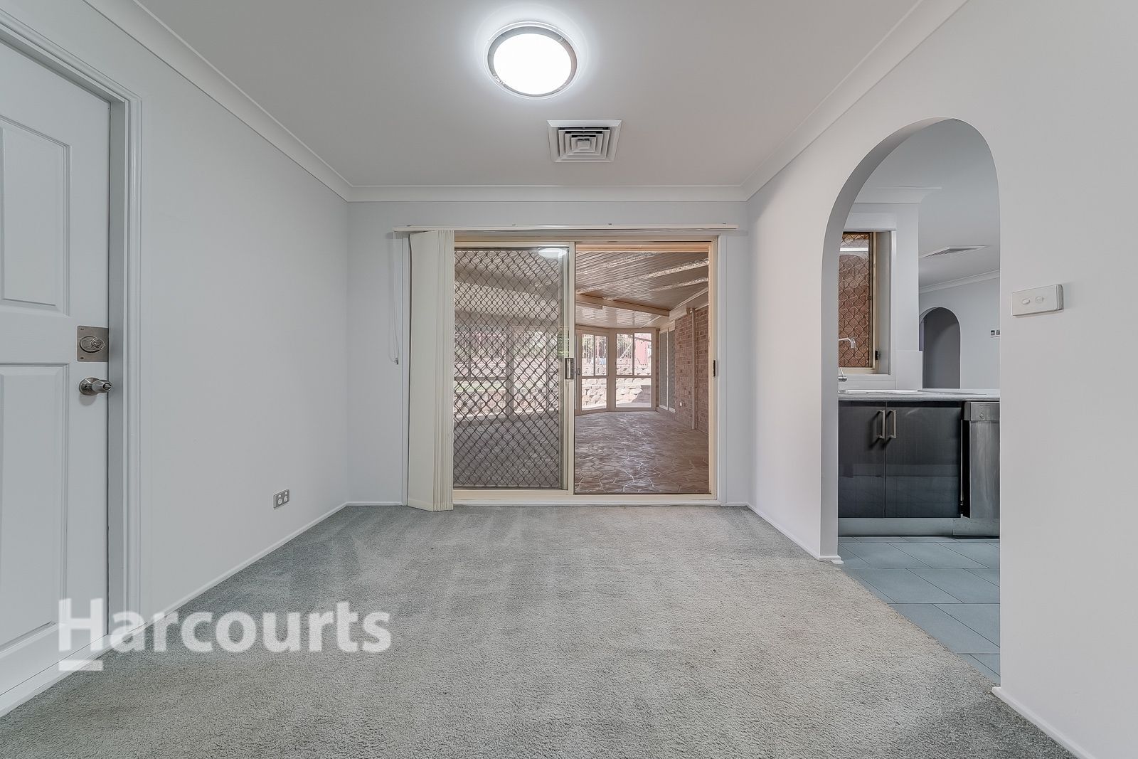 9 Euclase Place, Eagle Vale NSW 2558, Image 2