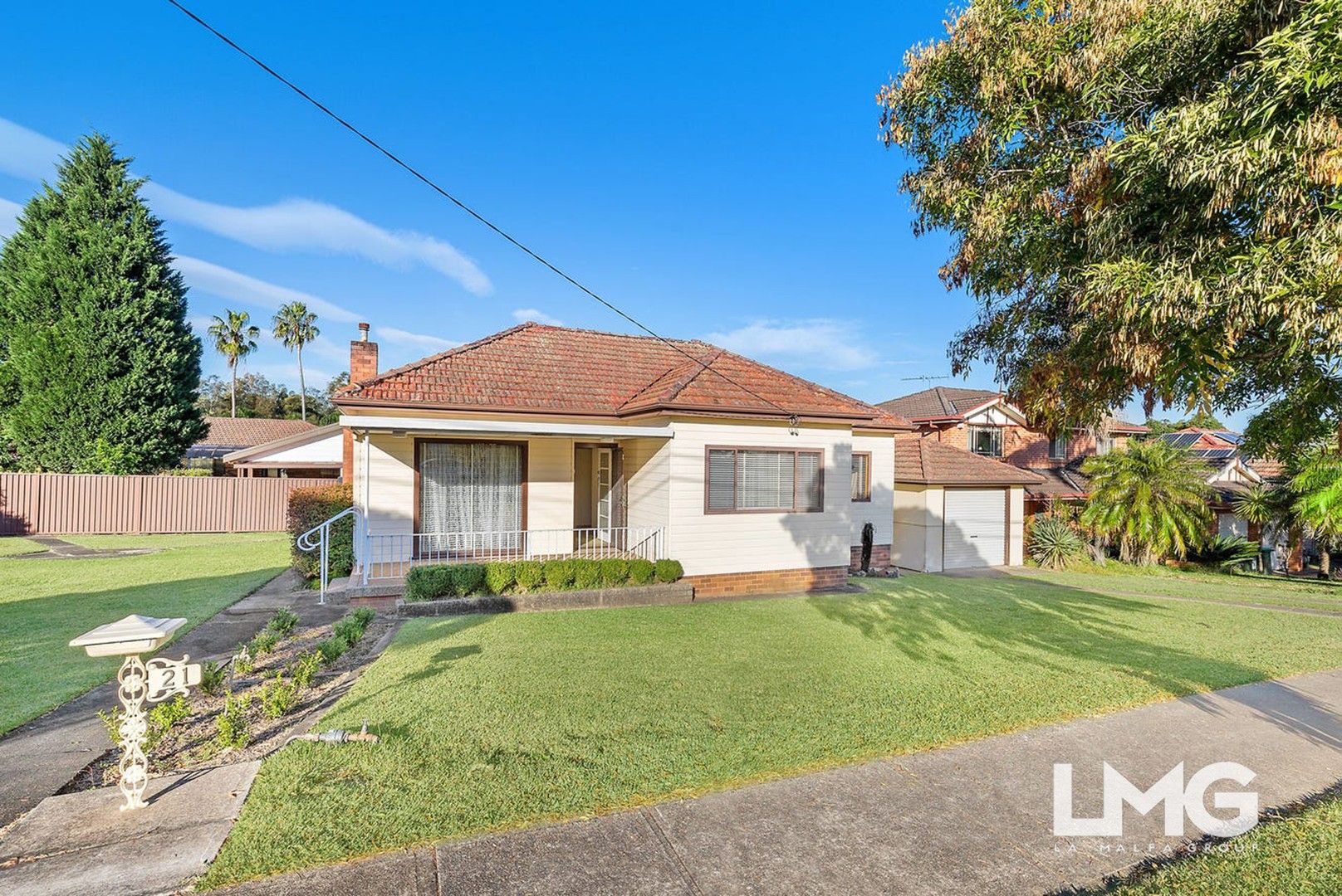 21 Clucas Road, Regents Park NSW 2143, Image 0