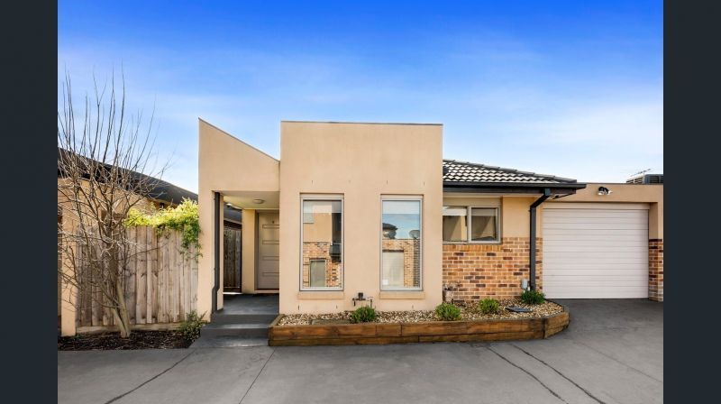 2 bedrooms Apartment / Unit / Flat in 9/65-67 Tootal road DINGLEY VILLAGE VIC, 3172