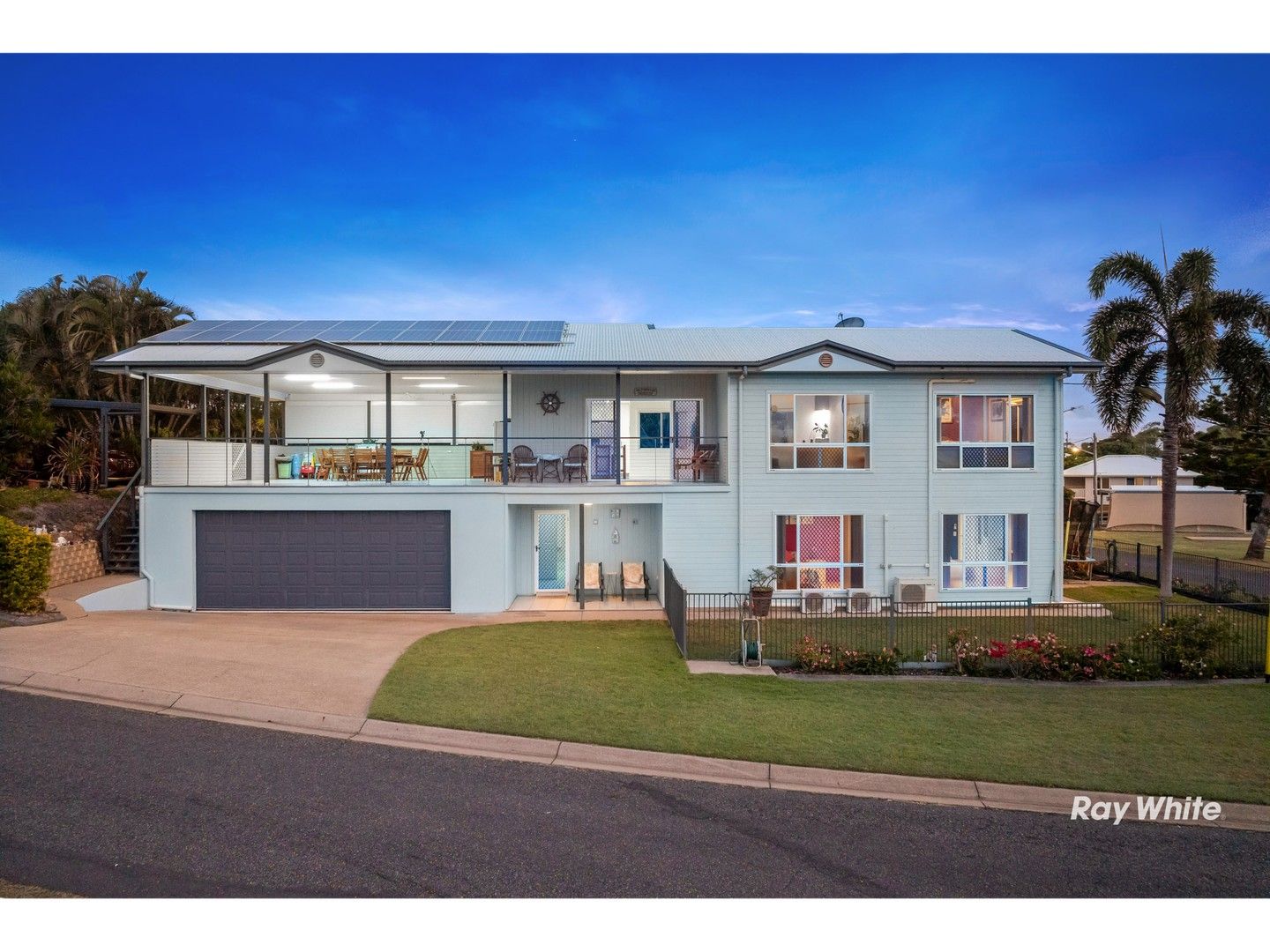 33 Taylor Street, Keppel Sands QLD 4702, Image 0