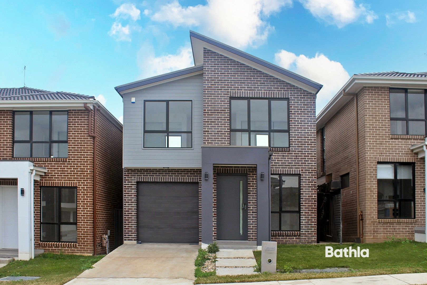 3 bedrooms Townhouse in Unit 2/19 Kensington Park Road RIVERSTONE NSW, 2765