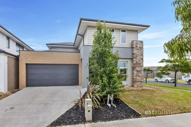 Picture of 18 Leafy Road, WERRIBEE VIC 3030