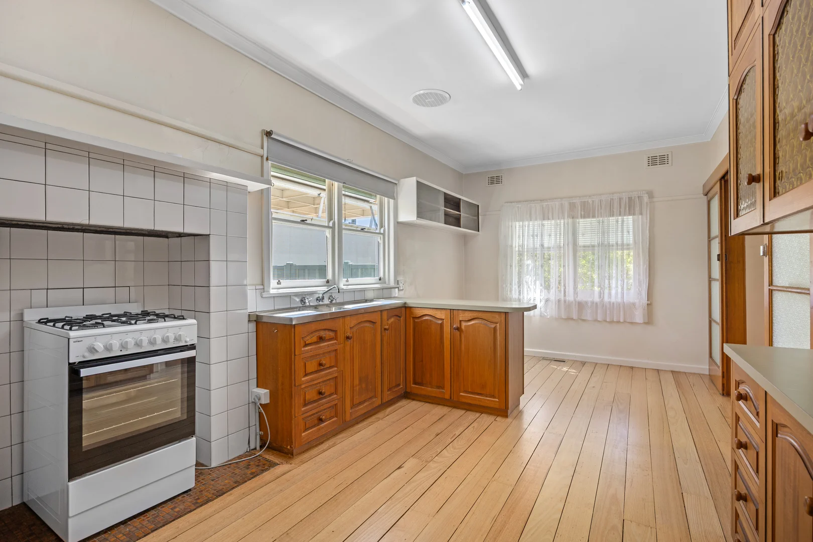 Additional image 3 of 7 Semmens Street, Long Gully VIC 3550