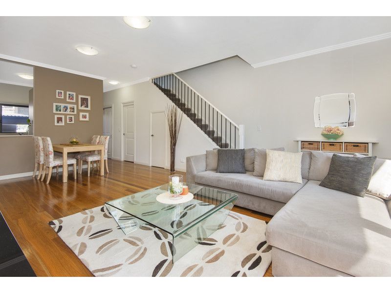 2/155 Carlingford Road, Epping NSW 2121, Image 1