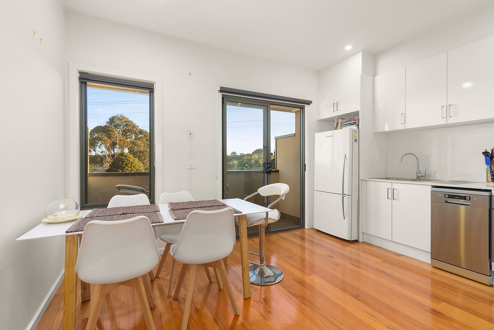 3/58 Elder Street, Watsonia VIC 3087, Image 2