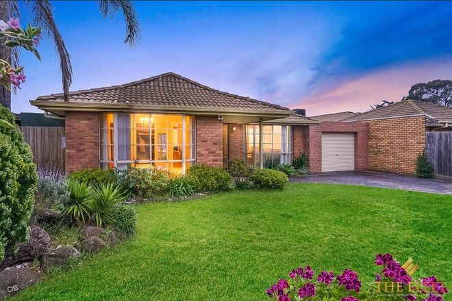 Picture of 28 Westcott Parade, ROCKBANK VIC 3335