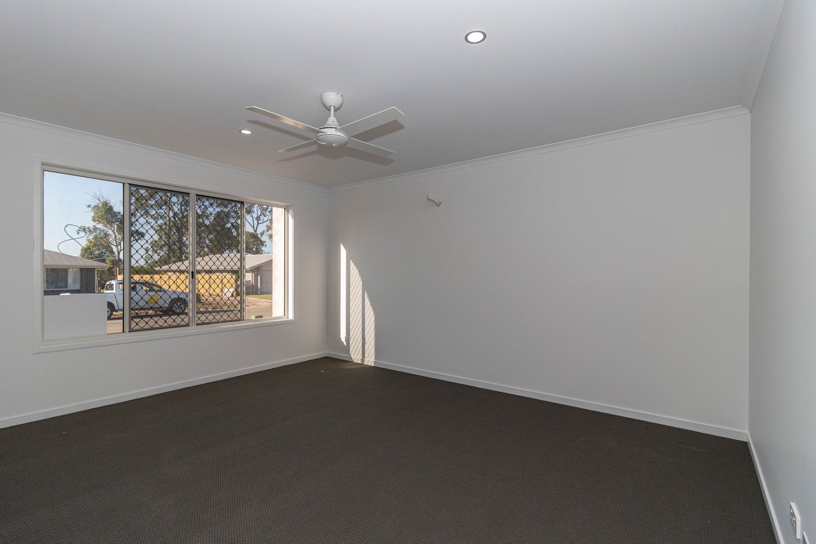 4 bedrooms House in 35 Bradman Way URANGAN QLD, 4655