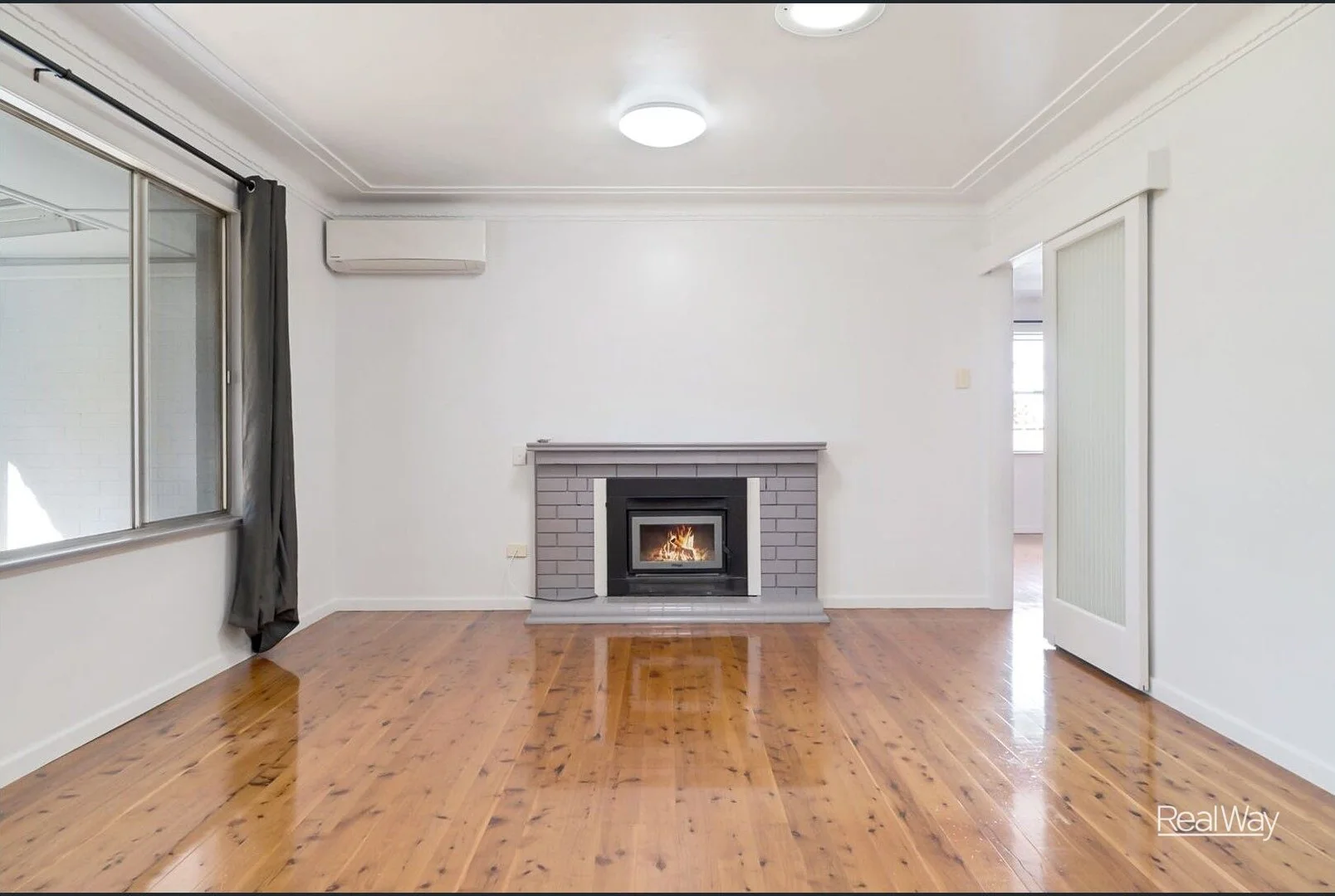 Additional image 3 of 54 Wallace Street, Newtown QLD 4350