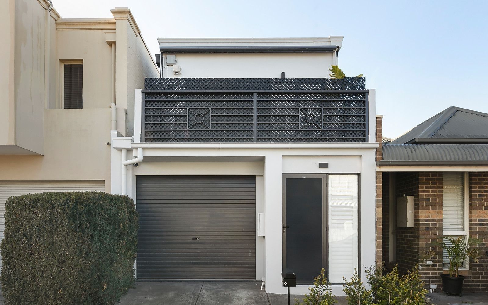 2 bedrooms House in 9 Cutter Street RICHMOND VIC, 3121