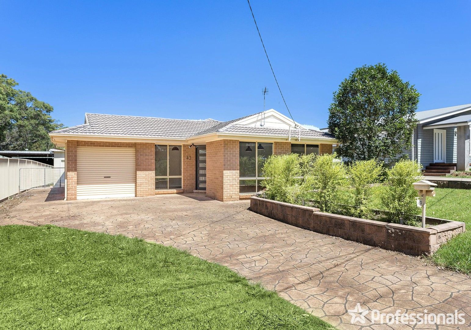 43 Yalwal Road, West Nowra NSW 2541, Image 1