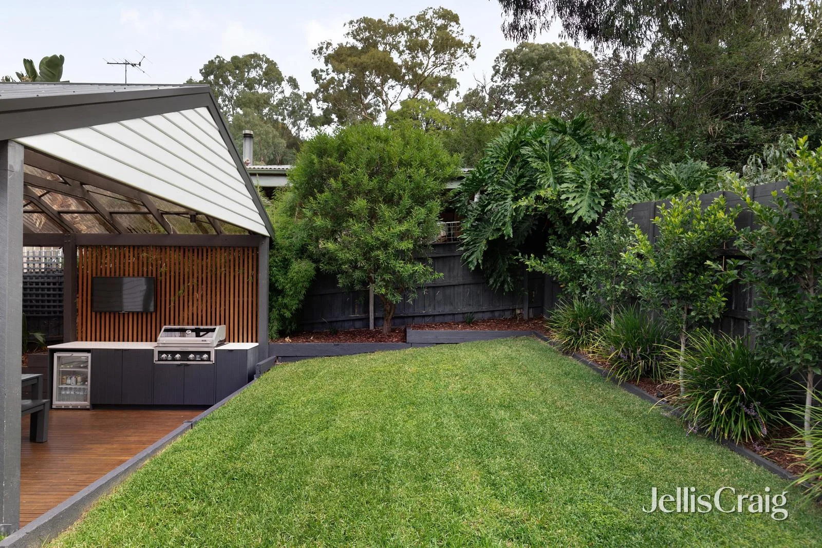 Additional image 18 of 119 Rattray Road, Montmorency VIC 3094