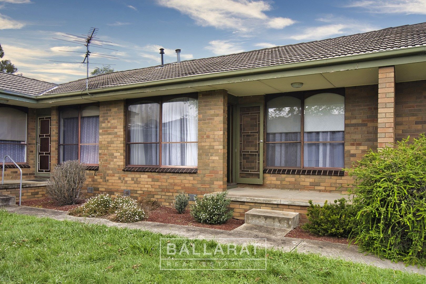 3/21-23 Longley Street, Alfredton VIC 3350, Image 0