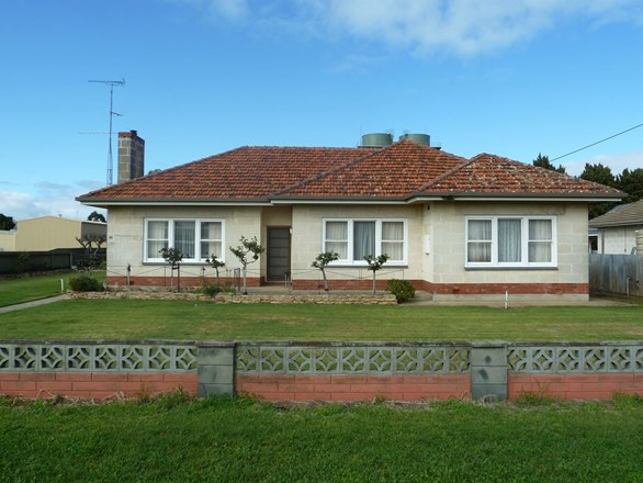 20 Robe Road, Penola SA 5277