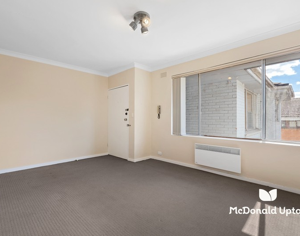 8/11 Mcculloch Street, Essendon North VIC 3041