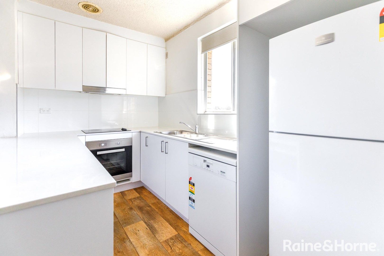 2 bedrooms Apartment / Unit / Flat in 20/14 Thomas Street PARRAMATTA NSW, 2150